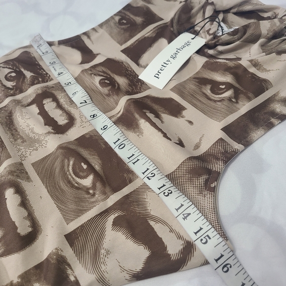 Pretty Garbage Eyes & Mouth Turtleneck Dress‎ NWT Size Large - Picture 7 of 13